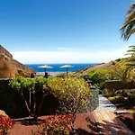 Castillo Lanzarote Villa Bailey - Luxury Villa - Heated Pool *