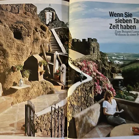 Vakantiehuis Castillo Lanzarote Bailey - Luxury - Pet Friendly With Heated Pool