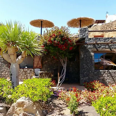 Castillo Lanzarote Bailey - Luxury - Pet Friendly With Heated Pool * La Asomada (Lanzarote)