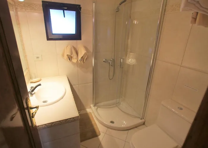 Castillo Lanzarote Bailey - Luxury - Pet Friendly With Heated Pool *