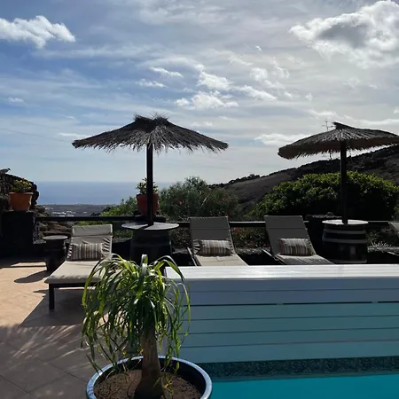 Castillo Lanzarote Bailey - Luxury - Pet Friendly With Heated Pool *