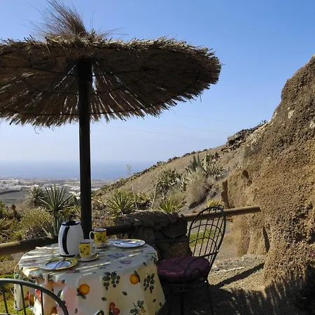 Castillo Lanzarote Bailey - Luxury - Pet Friendly With Heated Pool Prázdninový dům