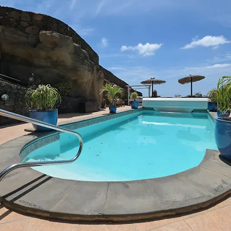 Ferienhaus Castillo Lanzarote Bailey - Luxury - Heated Pool