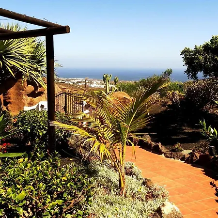 Castillo Lanzarote Bailey - Luxury - Pet Friendly With Heated Pool Prázdninový dům