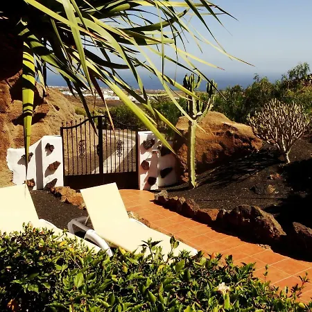 Castillo Lanzarote Bailey - Luxury - Pet Friendly With Heated Pool *
