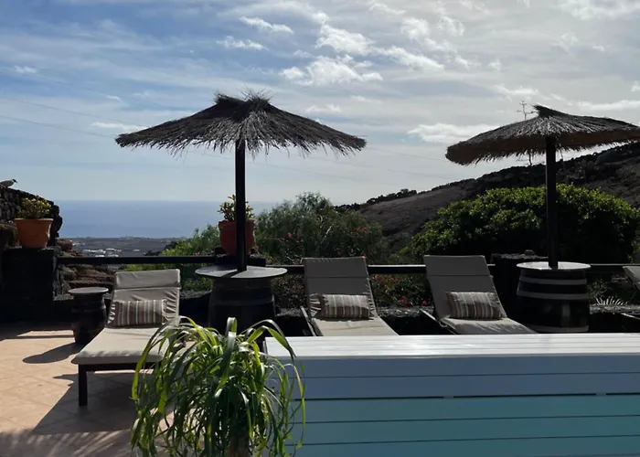 Castillo Lanzarote Bailey - Luxury - Pet Friendly With Heated Pool *