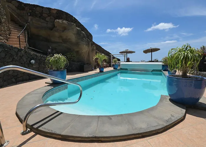 Σπίτι διακοπών Castillo Lanzarote Bailey - Luxury - Pet Friendly With Heated Pool